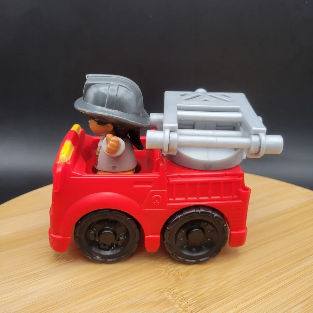 Fisher-Price Little People Fire Truck with Erika Firefighter Figure Red Toy
